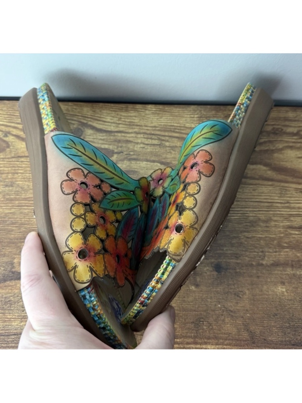 L'Artiste Soloa Spring Step Sandals Size 41 US 9.5 10 Slip On Leather Floral - Picture 8 of 10